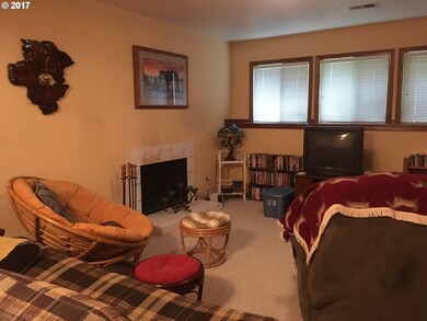 1155 Royal Ct, West Linn, OR 97068 - photo 7