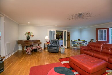 2910 Sims Rd, Shelbyville, TN 37160 - photo 5