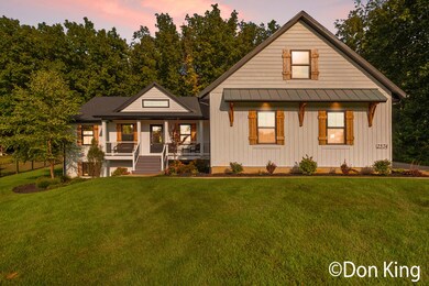 2574 Knapp St NE, Grand Rapids, MI 49505 - photo 3