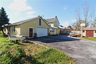 1867 Chapel Ave, Allentown, PA 18103 - photo 4