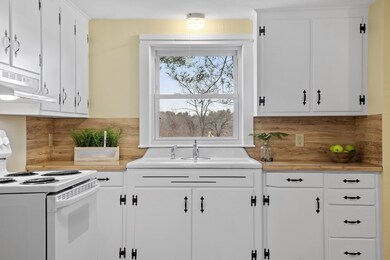 56 Spruce St unit 56, Acton, MA 01720 - photo 7