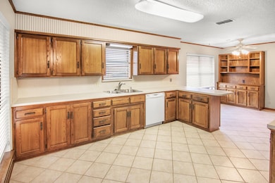 610 Royal Ridge Dr, Denison, TX 75020 - photo 7