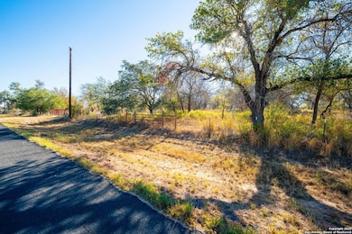 21270 Priest Rd, Elmendorf, TX 78112 - photo 5