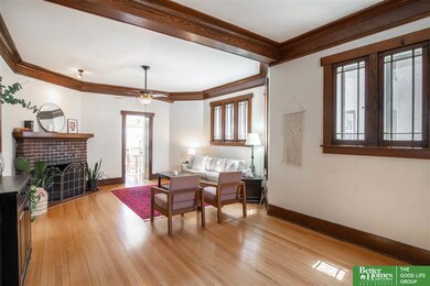 1 Bedroom unit with wood floors, crown molding, fantastic built in, large bedroom, updated bath, large eat in kitchen.  Tons of space.  Laundry facitility just off the back of this unit.