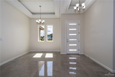 915 Thomas Ln, Alamo, TX 78516 - photo 5