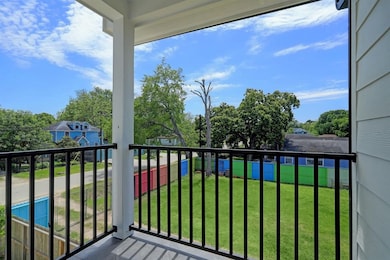 8313 Hoffman St, Houston, TX 77016 - photo 7