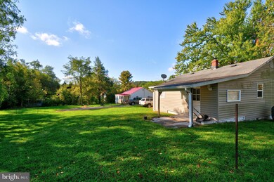 102 Freezeland Rd, Linden, VA 22642 - photo 6