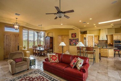 10916 E Mark Ln-7