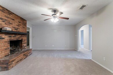 824 Madrid St, Hurst, TX 76053 - photo 4