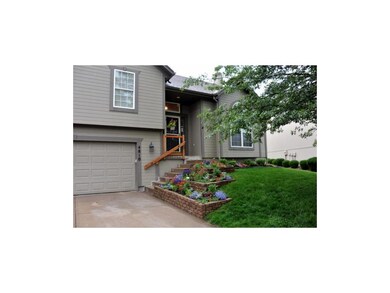 4810 Marion St, Shawnee, KS 66218 - photo 4