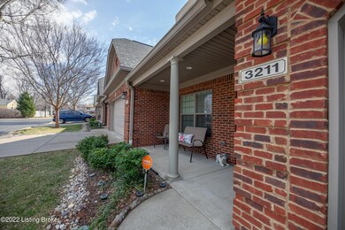 3211 Brittany Pointe Ln, Louisville, KY 40220 - photo 3