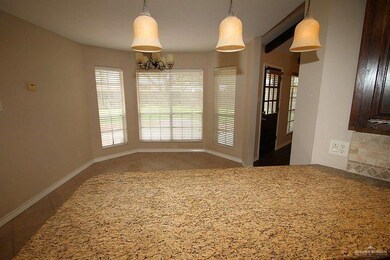 502 W 15th St, Weslaco, TX 78596 - photo 4