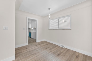 2051 Avondale St, Sylvan Lake, MI 48320 - photo 7