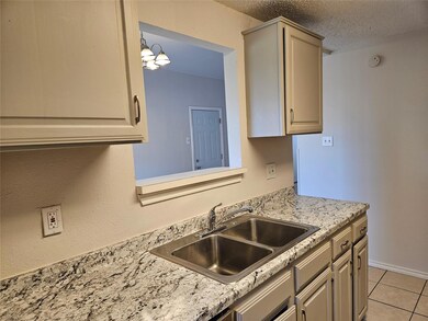 5016 Winder Ct unit A, North Richland Hills, TX 76180 - photo 2