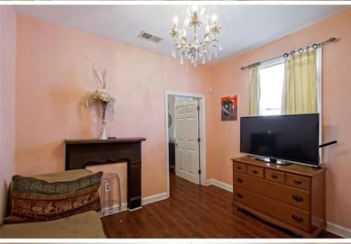 5450 Burgundy St, New Orleans, LA 70117 - photo 3