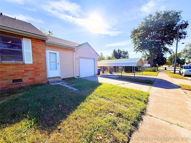 2604 E 2nd St, Tulsa, OK 74104 - photo 5