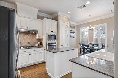 3023 Heritage Creek Oaks, Houston, TX 77008 - photo 7