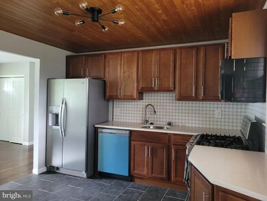 1030 Turnerville Rd, Pine Hill, NJ 08021 - photo 6