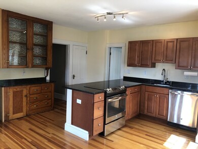 171 Sumner St unit 2, Quincy, MA 02169 - photo 2