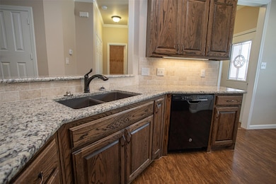 457 Neals Hill Rd, Oak Ridge, TX 76240 - photo 4