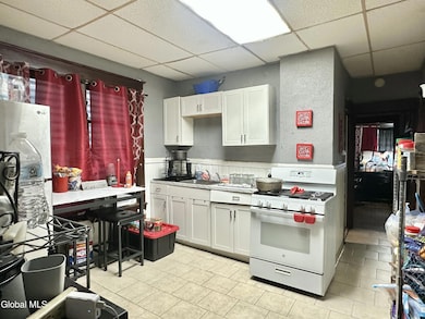 53 N Manning Blvd, Albany, NY 12206 - photo 5