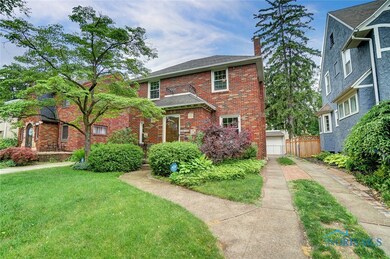 3811 Grantley Rd, Toledo, OH 43613 - photo 4