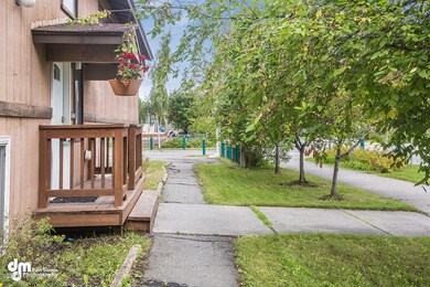 Front Entry_DMD_8466-SMALL