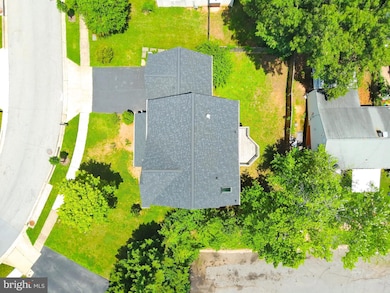 7403 Hawthorne St, Hyattsville, MD 20785 - photo 5