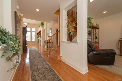 2320 Hollow View Dr, Easton, PA 18040 - photo 3