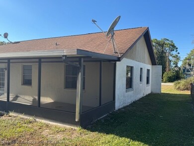 323 S Huckleberry Lake Dr, Sebring, FL 33875 - photo 4