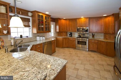 615 Arbor Rose Ave, Mount Joy, PA 17552 - photo 6