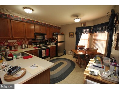 8 Banbury Ct, Trenton, NJ 08691 - photo 6