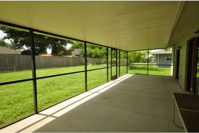 2897 48th Terrace SW unit 7, Naples, FL 34116 - photo 6