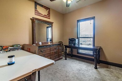 221 Crooked Pine Ln, Poplar Bluff, MO 63901 - photo 6