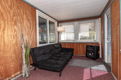 1913 E 300th St, Wickliffe, OH 44092 - photo 5