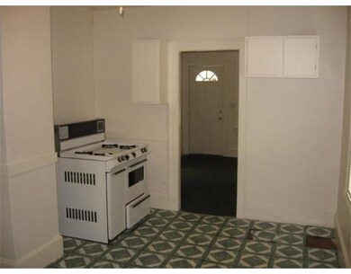 16 Banner St, Indian Orchard, MA 01151 - photo 5