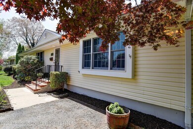 11 Forest Dr, Middletown, NJ 07748 - photo 3