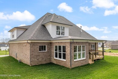 3304 Catalpa Farms Dr-05