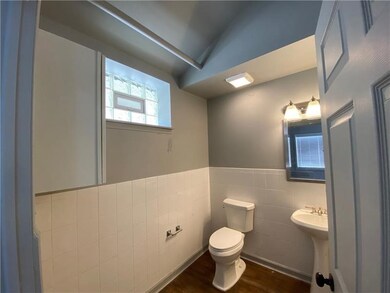 1108 4th Ave, Coraopolis, PA 15108 - photo 7