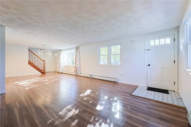 3 Grant St, Warwick, RI 02886 - photo 2
