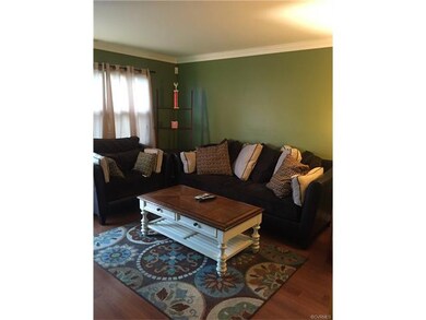 FORMAL LIVING ROOM