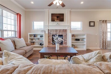 Beautiful and thoughtful details in this living ro
