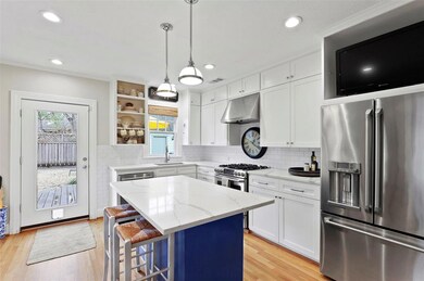 5907 Mercedes Ave, Dallas, TX 75206 - photo 4