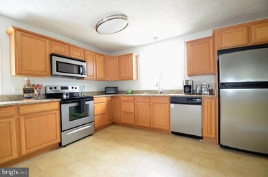 5748 Greenville Rd, Sykesville, MD 21784 - photo 5