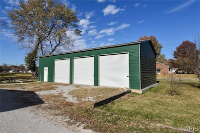 detached garage heated and 50 x 24