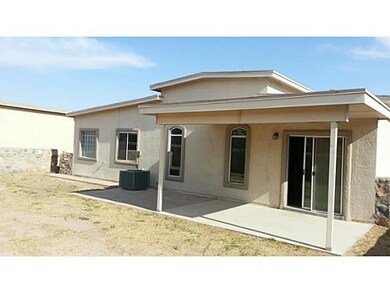 14337 Desert Sage Dr, Horizon City, TX 79928 - photo 2