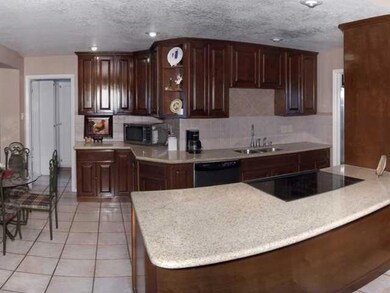 10304 Allway Dr, El Paso, TX 79925 - photo 6