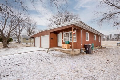 1213 Higby Dr unit 1215, Cedar Falls, IA 50613 - photo 2