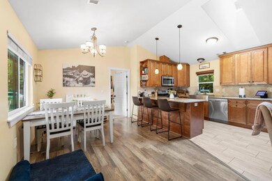 241 Whispering Pines Ln, Grants Pass, OR 97527 - photo 6