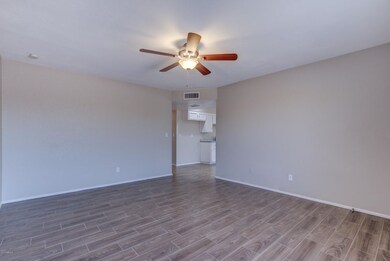 318 W 18th Ave-6